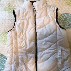 ✨🖤White reversible vest 🖤✨
